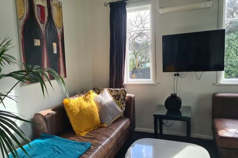 Photo of property in 45 Cologne Street, Martinborough, 5711