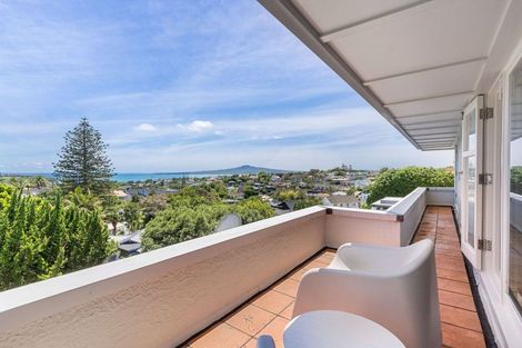 Photo of property in 26 Palmer Crescent, Mission Bay, Auckland, 1071