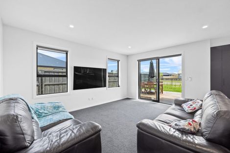 Photo of property in 7 Witte Street, Woodend, 7610