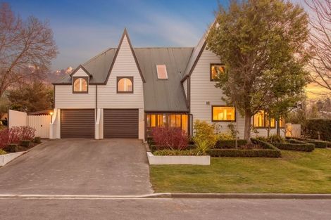 Photo of property in 11 Stormont Place, Avonhead, Christchurch, 8042