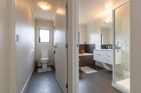 Photo of property in 82 Nichol Street, Lake Hawea, Wanaka, 9382