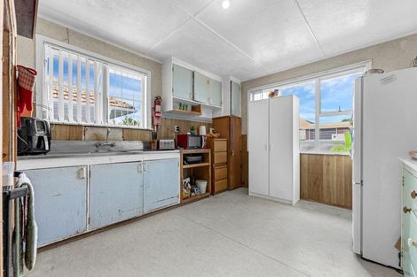 Photo of property in 101 Astley Avenue, New Lynn, Auckland, 0600