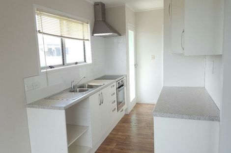 Photo of property in 5 Libra Street, Glen Eden, Auckland, 0602