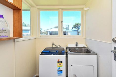 Photo of property in 27 Matai Street, Waiuku, 2123