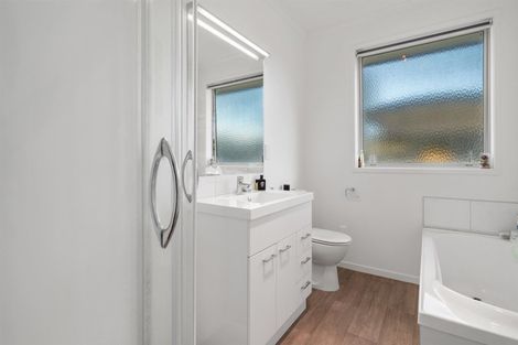 Photo of property in 33 Jane Way, Hairini, Tauranga, 3112