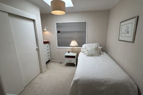 Photo of property in 31 Arkles Strand, Arkles Bay, Whangaparaoa, 0932