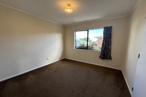 Photo of property in 14 Barrow Place, Te Puke, 3119