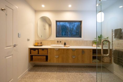 Photo of property in 136 Tutaki Road, Kelvin Grove, Palmerston North, 4470