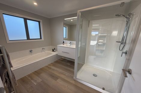 Photo of property in 51 Little Maude Drive, Lake Hawea, 9382