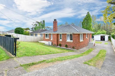 Photo of property in 69 Blake Road, Mangere East, Auckland, 2024