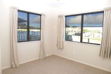 Photo of property in 9 Dennis Taylor Court, Paraparaumu, 5032