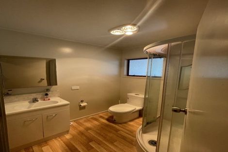 Photo of property in 15 Kauri Street, Inglewood, 4330