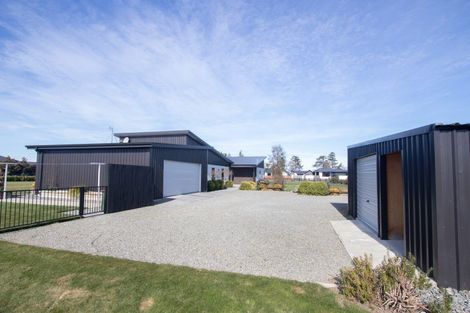 Photo of property in 142 Tarbottons Road, Tinwald, Ashburton, 7700