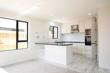 Photo of property in 11a Oxford Road, Manurewa, Auckland, 2102