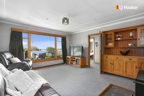 Photo of property in 15 Aberfeldy Street, Lookout Point, Dunedin, 9011