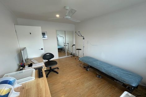 Photo of property in 20 Glendene Avenue, Glendene, Auckland, 0602