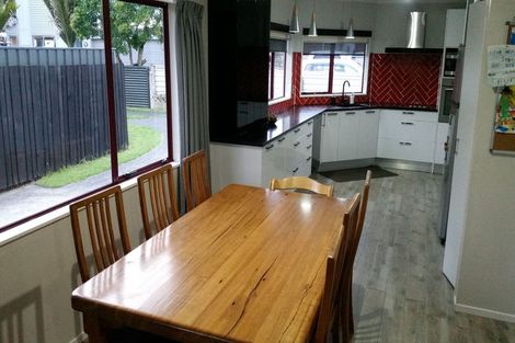 Photo of property in 18 Lodge Avenue, Mount Maunganui, 3116