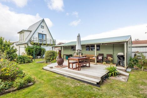 Photo of property in 14 Brightwater Terrace, Terrace End, Palmerston North, 4410