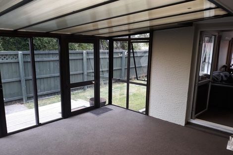 Photo of property in 1/8 Kyeburn Place, Avonhead, Christchurch, 8042