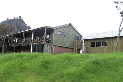 Photo of property in 15 Bay View Road, Whangarei Heads, Whangarei, 0174