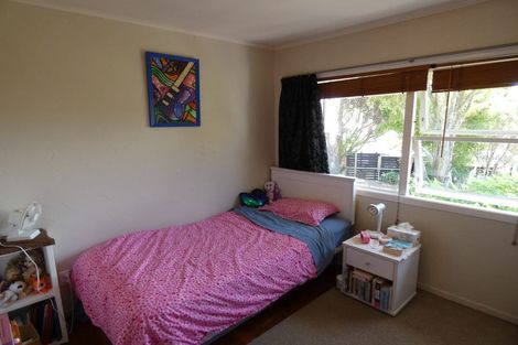 Photo of property in 39 Blease Street, New Lynn, Auckland, 0600