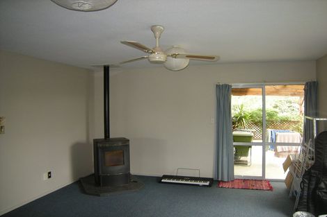 Photo of property in 28 Spring Place, Leeston, 7632