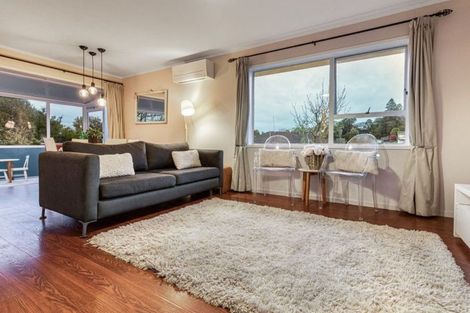 Photo of property in 2/13 Zita Maria Drive, Massey, Auckland, 0614