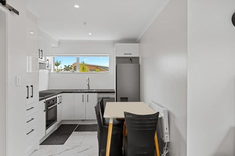 Photo of property in 41a Maygrove Drive, Orewa, 0931