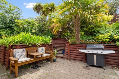 Photo of property in 2a Saint Leonard Street, Saint Johns Hill, Whanganui, 4501