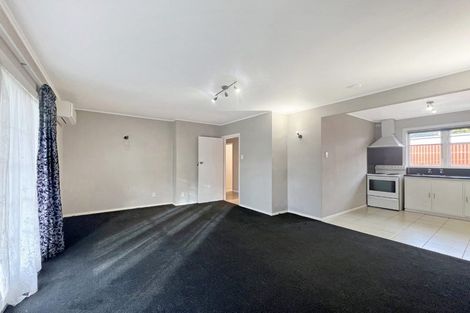 Photo of property in 2/1068 Fergusson Drive, Clouston Park, Upper Hutt, 5018