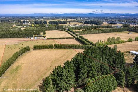 Photo of property in 10 Jelfs Road, Woodend Beach, Woodend, 7691