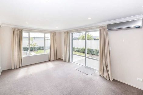 Photo of property in 10 Applefield Court, Northwood, Christchurch, 8051