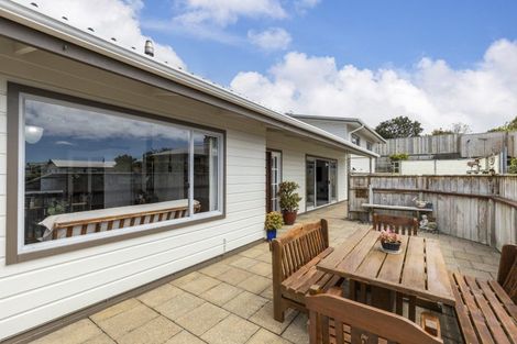 Photo of property in 70 Bayly Road, Blagdon, New Plymouth, 4310