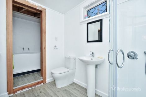 Photo of property in 13 Fox Street, Featherston, 5710