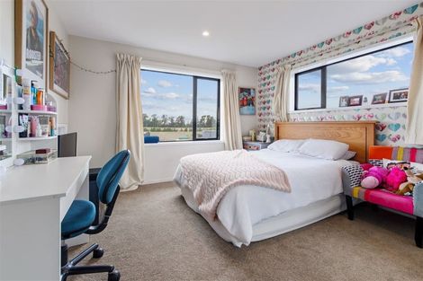 Photo of property in 1 Hayfield Terrace, Cust, Rangiora, 7471