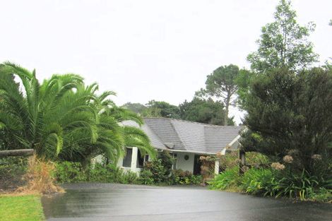 Photo of property in 32 Bernard Magnus Lane, Greenhithe, Auckland, 0632