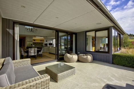 Photo of property in 4 Owen Marshall Lane, Arrowtown, 9371