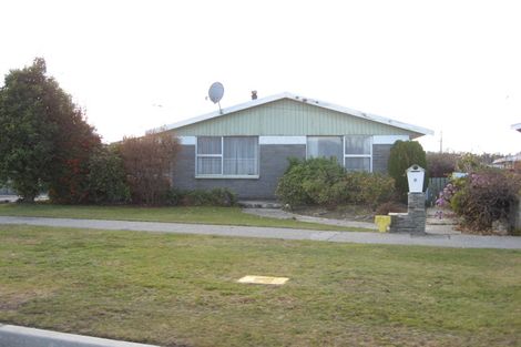 Photo of property in 8 Campbell Street, Alexandra, 9320