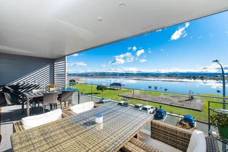 Photo of property in 405/7 Humber Street, Pandora, Napier, 4110