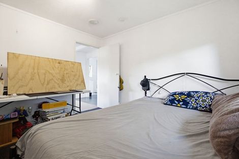 Photo of property in 2/1 Glengarry Place, Hilltop, Taupo, 3330