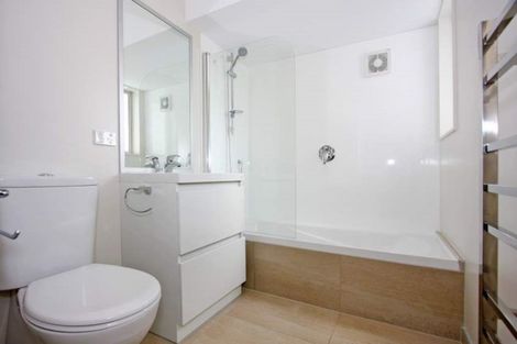 Photo of property in 17 Tribute Loop, Takanini, 2112