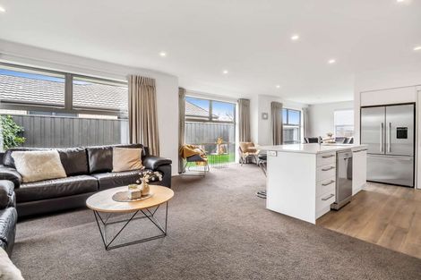 Photo of property in 12 Castleton Drive, Rolleston, 7615