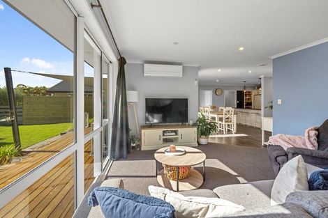 Photo of property in 158 Waitaha Road, Welcome Bay, Tauranga, 3112