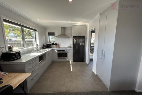 Photo of property in 3 Tamarisk Place, Parklands, Christchurch, 8083