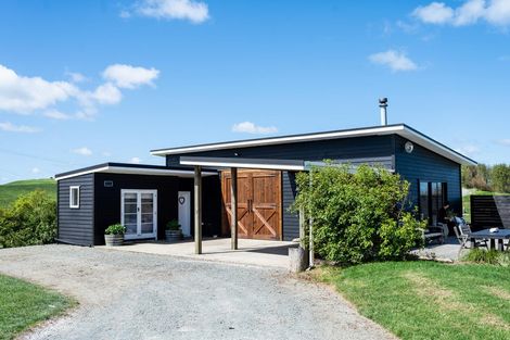 Photo of property in 1470 Oneriri Road, Kaiwaka, 0573