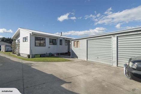 Photo of property in 21 Solomon Street, Brookfield, Tauranga, 3110