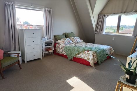 Photo of property in 10 O'connor Drive, Pukekohe, 2120