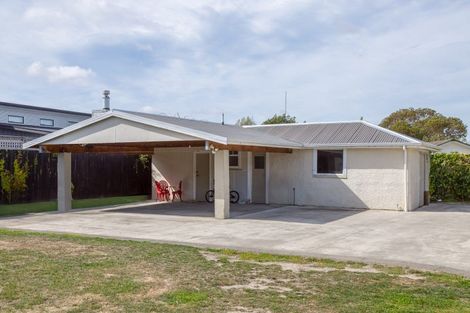 Photo of property in 24 Lansdowne Crescent, Lansdowne, Masterton, 5810