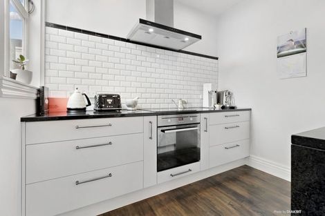 Photo of property in 230 Rintoul Street, Berhampore, Wellington, 6023