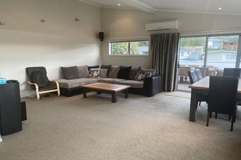 Photo of property in 37 Spinnaker Drive, Whitby, Porirua, 5024
